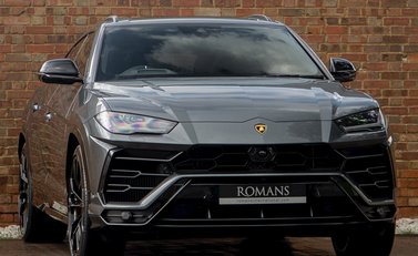 Lamborghini Urus 1
