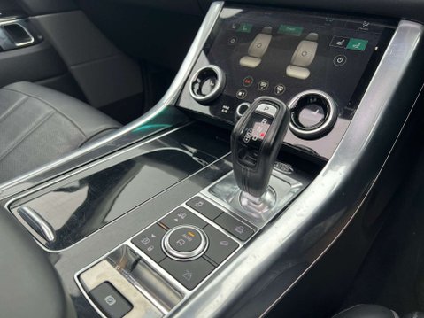 Land Rover Range Rover Sport 3.0 Range Rover Sport Autobiography Dynamic SDV6 Automatic 4WD 5dr - NATION 29