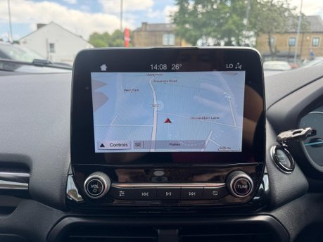 Ford Ecosport TITANIUM 9