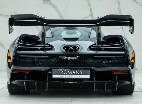 McLaren Senna 8