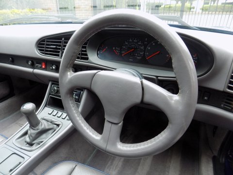 Porsche 968 COUPE 21