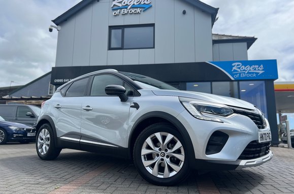 Renault Captur ICONIC 1.0 TCE 2