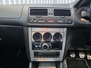 Volkswagen Golf 3.2 R32 Hatchback 3dr Petrol Manual (276 g/km, 240 bhp) 12