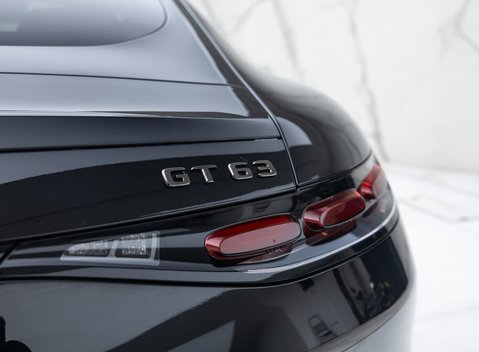 Mercedes-Benz Amg GT 63 PREMIUM + 39
