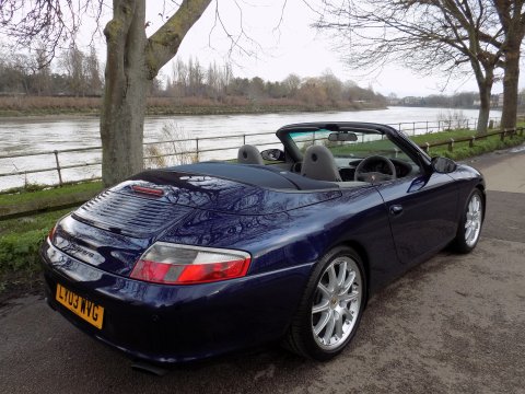 Porsche 911 CARRERA 2 CONVERTIBLE 4