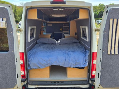 Iveco Daily 35S13V Camper comversion 44