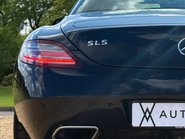 Mercedes-Benz SLS AMG Coupe 21