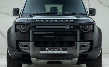 Land Rover Defender 90 V8 P525 7