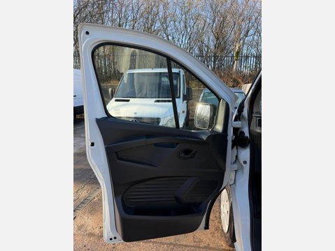 Renault Trafic 2.0 dCi Blue LL30 Business Panel Van 5dr Diesel Manual L2 H1 Euro 6 (s/s) ( 45