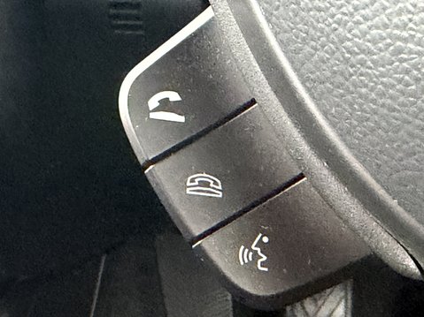 Suzuki Swift 1.2 Dualjet 83 12V Hybrid SZ-L 5dr 31