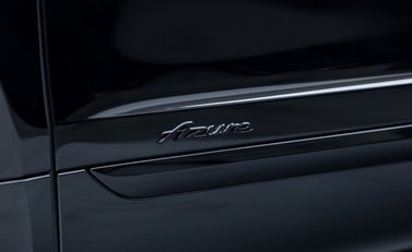 Bentley Bentayga V8 AZURE EWB First Edition 46