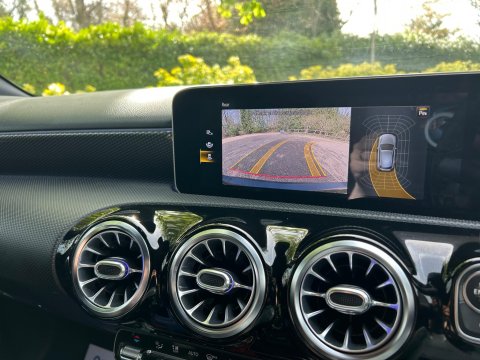 Mercedes-Benz A Class 1.5 A180d Sport (Premium) 7G-DCT Euro 6 (s/s) 5dr 35