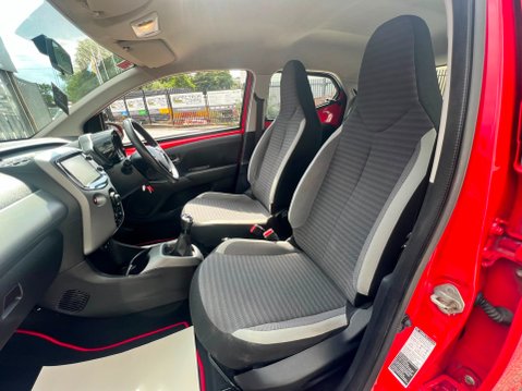 Toyota Aygo VVT-I X-PLAY 51