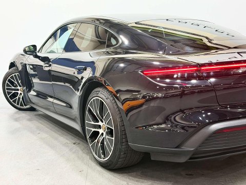 Porsche Taycan Performance Plus 93.4kWh Saloon 4dr Electric Auto RWD (476 ps) 16