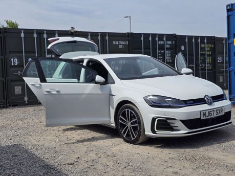 Volkswagen Golf 1.4 TSI 8.7kWh GTE Hatchback 5dr Petrol Plug-in Hybrid DSG Euro 6 (s/s) (20 6