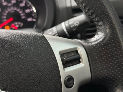 Nissan X-Trail 2.0 dCi Tekna Auto 4WD Euro 5 5dr (AVM) 96