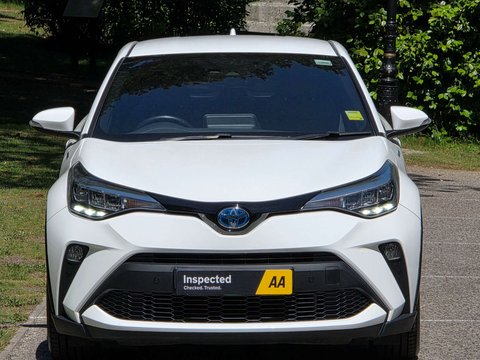 Toyota C-HR 1.8 C-HR Design HEV CVT 5dr 29