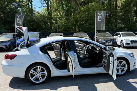 Volkswagen CC R LINE TDI DSG BMT - PANORAMIC SUNROOF - XENONS -ULEZ -DCC -ELECTRIC BLIND 19