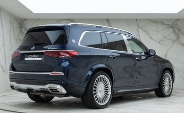 Mercedes-Benz GLS 600 31