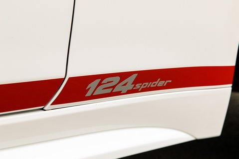Fiat 124 Spider 1.4 Multiair S-DESIGN 11