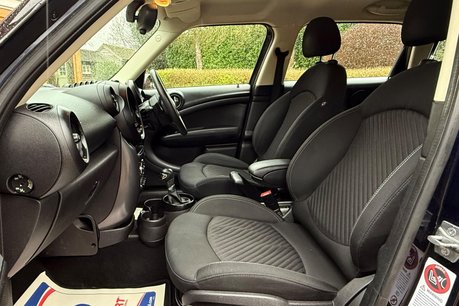 Mini Countryman COOPER SD 38