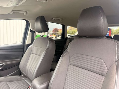 Ford Kuga 1.5 Kuga Titanium 5dr 14