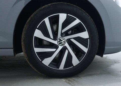 Volkswagen Golf 1.4 TSI 13kWh Style Hatchback 5dr Petrol Plug-in Hybrid DSG Euro 6 (s/s) (2 15