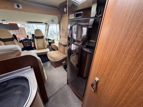 Burstner Aviano i727 29