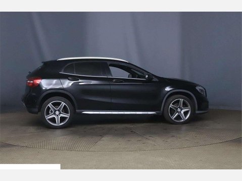 Mercedes-Benz GLA 2.1 GLA220d AMG Line (Premium) 7G-DCT 4MATIC Euro 6 (s/s) 5dr 11