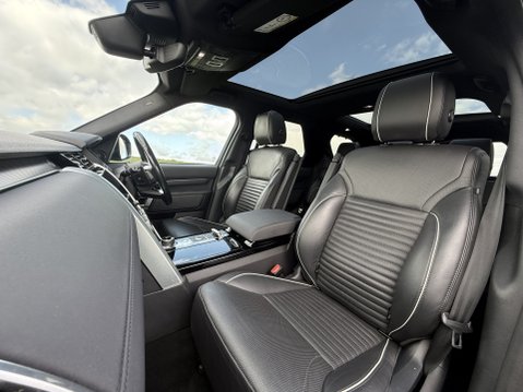 Land Rover Discovery SDV6 HSE 34