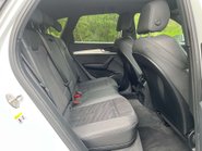 Audi Q5 2.0 Q5 S Line 40 TDI MHEV Quattro Semi-Auto 4WD 5dr 44