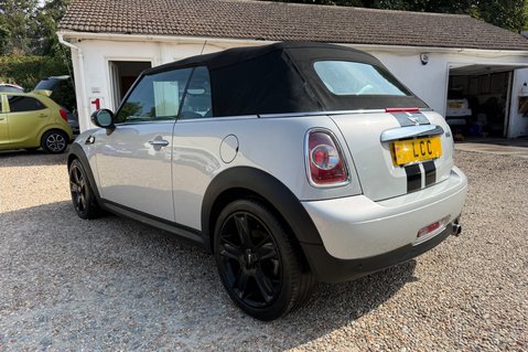 Mini Convertible COOPER SOHO.. CONVERTIBLE.. 11 SERVICES.. FULL LEATHER..A/C..CRUISE CONTROL 24