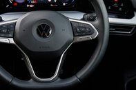 Volkswagen Golf LIFE TSI 19