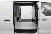 Peugeot e-Expert 100kW 75kWh Professional MWB Electric Automatic 11kW Charger 10