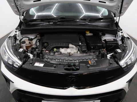 Vauxhall Crossland 1.2 Turbo Ultimate Euro 6 (s/s) 5dr 28