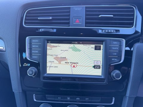 Volkswagen Golf R-LINE TSI ACT BLUEMOTION TECHNOLOGY 21
