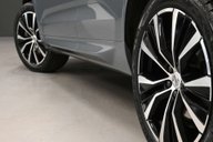 Volvo XC60 2.0 XC60 + B5 MHEV AWD Auto 4WD 5dr 15