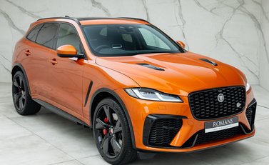 Jaguar F-Pace SVR 6