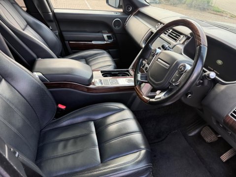 Land Rover Range Rover 3.0h SDV6 Autobiography Auto 4WD Euro 5 (s/s) 5dr 56