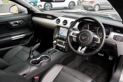 Ford Mustang ECOBOOST 4