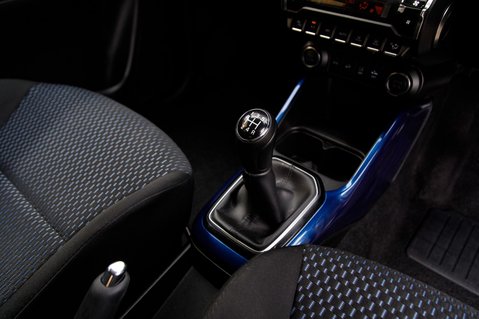 Suzuki Ignis SZ5 DUALJET ALLGRIP MHEV 30