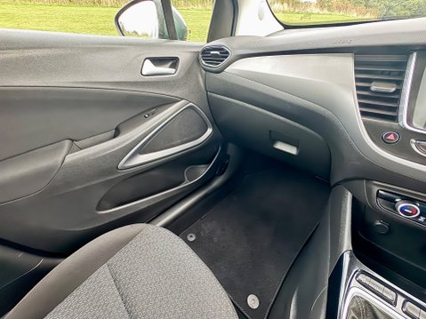 Vauxhall Crossland X SE 32