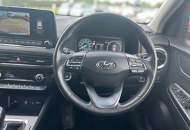 Hyundai KONA T-GDI PREMIUM MHEV 32
