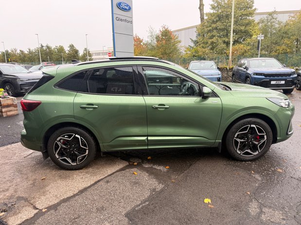 Ford Kuga ST-LINE X 8