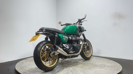 Triumph Speed Twin 2021 11K 1 OFF CUSTOM OUTSTANDING CONDITION MODERN RETRO 2