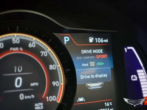 Hyundai KONA 39kWh SE Auto 5dr (10.5kW Charger) 36