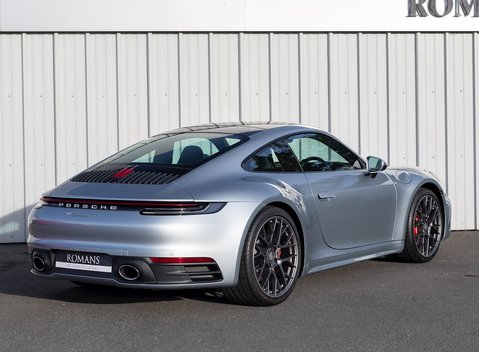 Porsche 911 Carrera 4S (992) 9