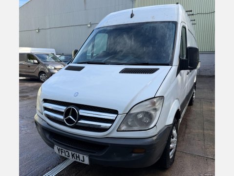 Mercedes-Benz Sprinter 2.1 213 CDi BlueEFFICIENCY Panel Van 4dr Diesel Manual RWD L2 (200 g/km, 12 10