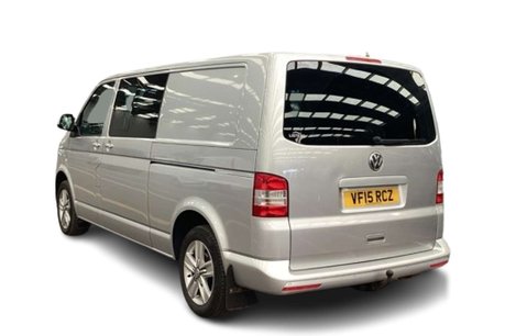 Volkswagen Transporter 2.0 BiTDI T32 Highline Kombi 4dr Diesel DSG 4MOTION L1 H1 (226 g/km, 178 bh 4