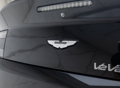 Aston Martin V12 Vantage S 44